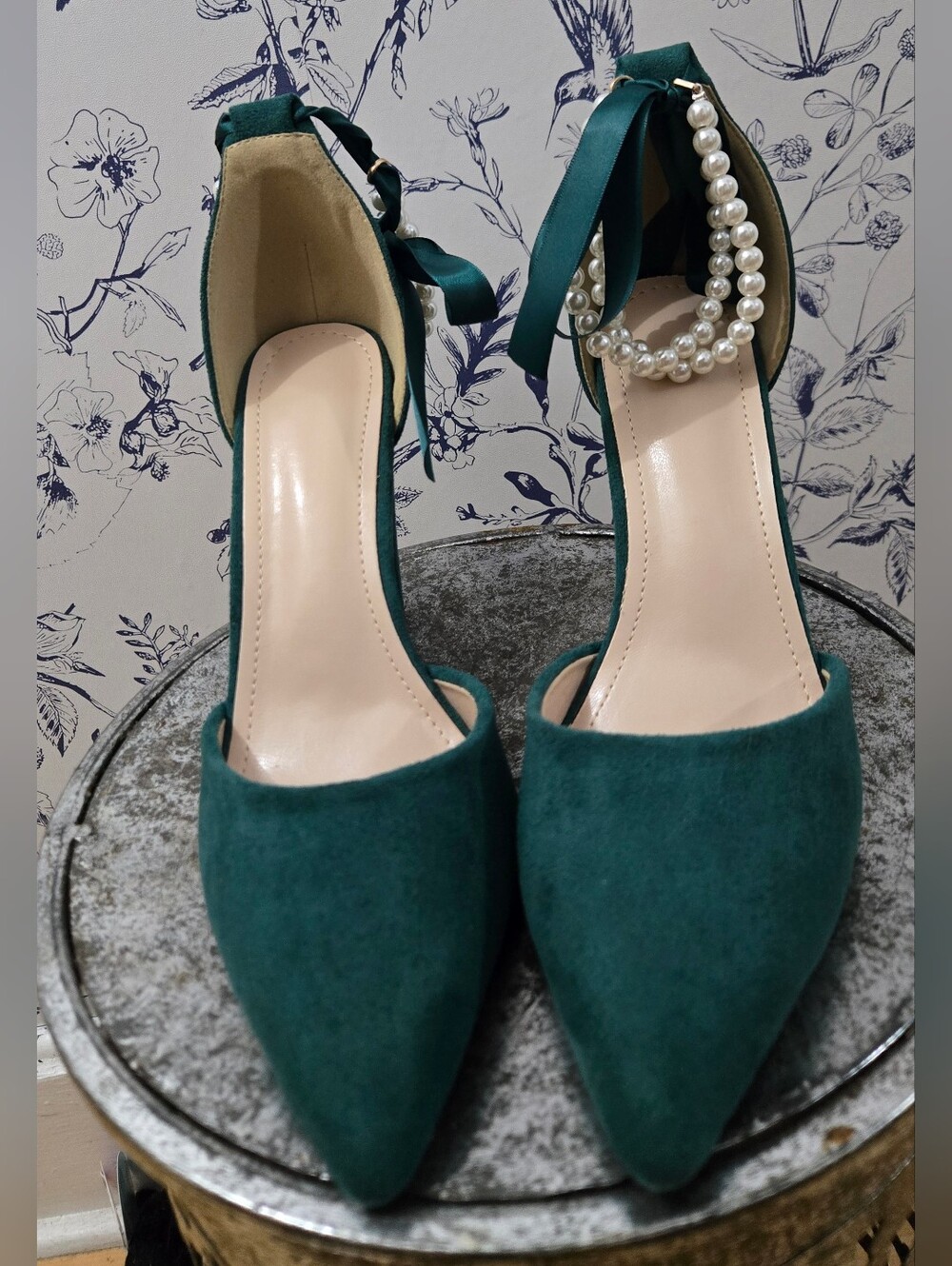 Emerald Green Women’s Pointed Toe Ankle Tie Heels with Pearl Accent